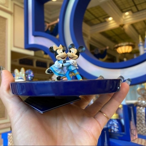 Mickey & Minnie Mouse Trinket Tray - Walt Disney World 50th Anniversary - Picture 8 of 13